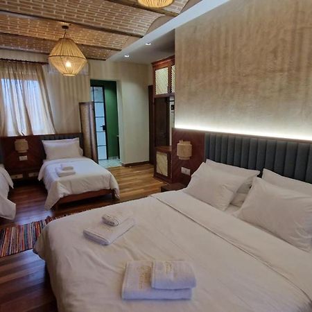 Bujtina Behram Otel Görice Dış mekan fotoğraf