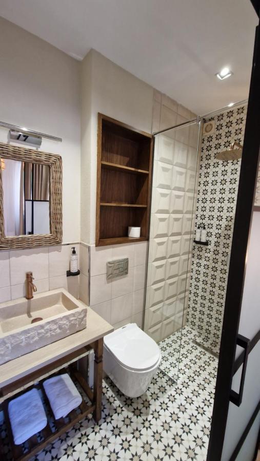 Bujtina Behram Otel Görice Dış mekan fotoğraf