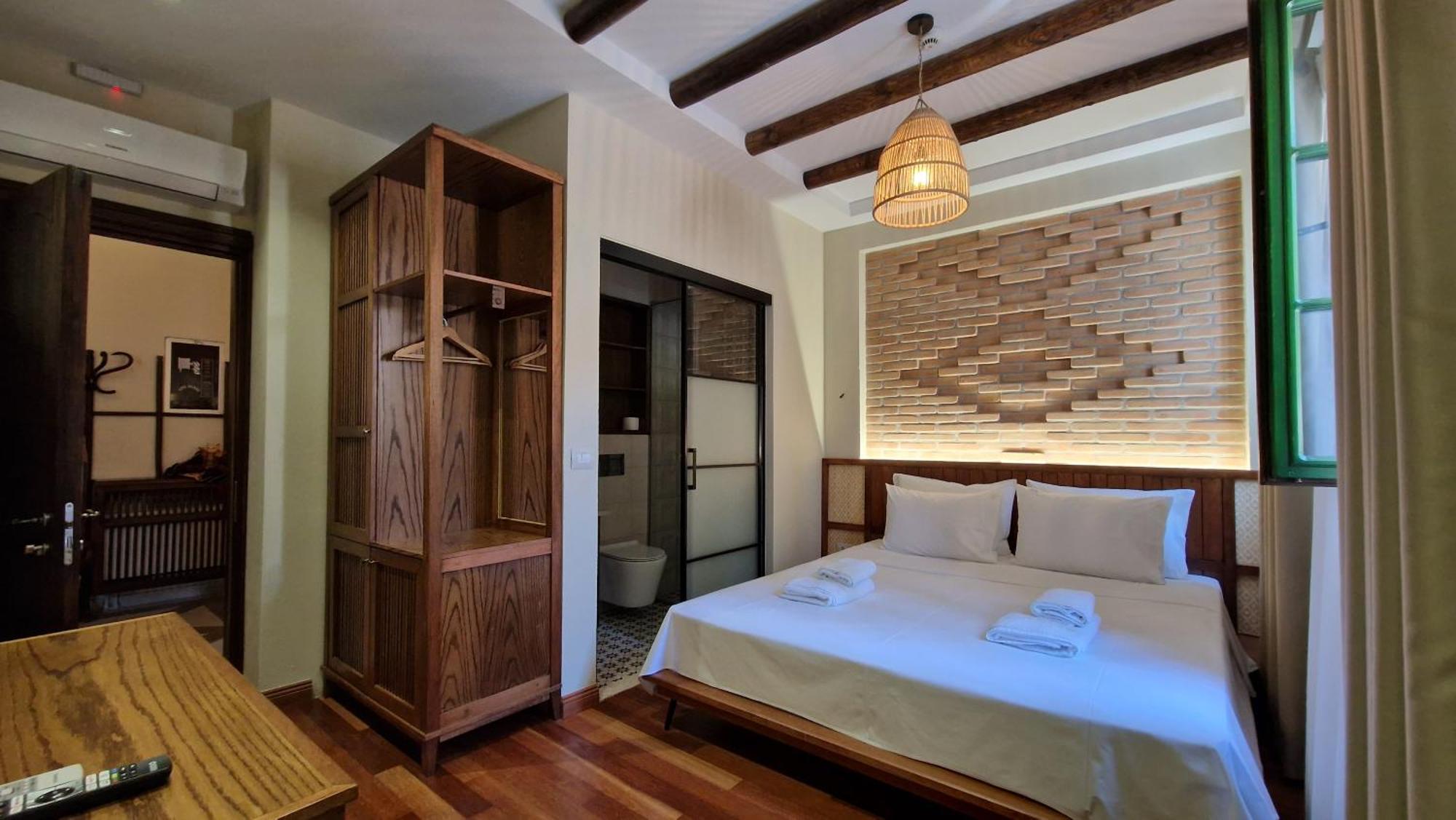 Bujtina Behram Otel Görice Dış mekan fotoğraf